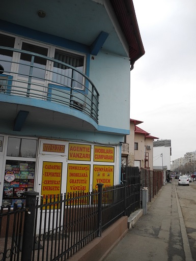 banner cu date de contact doru imobiliar expert srl